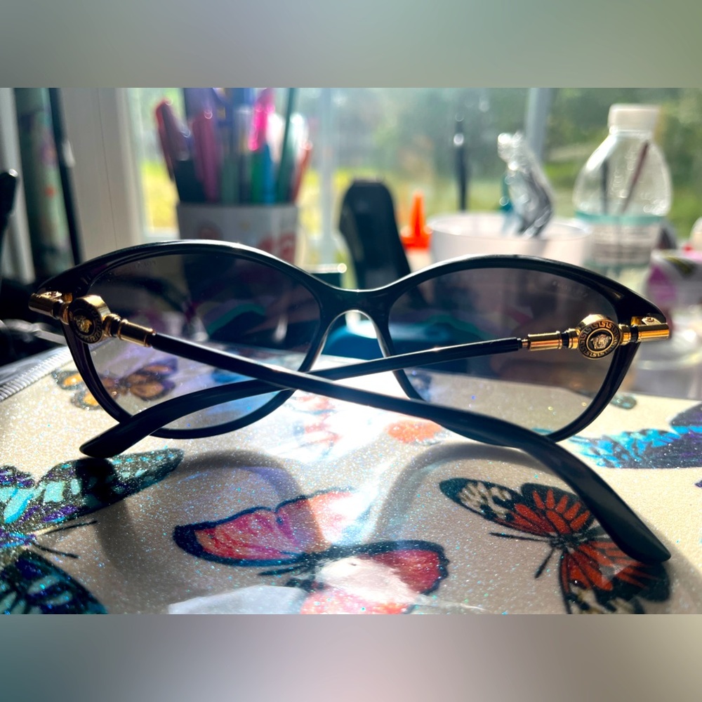 Versace Sunnies 😎